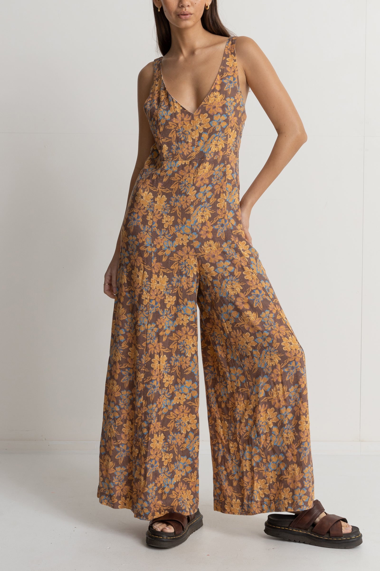 Oasis best sale floral jumpsuit