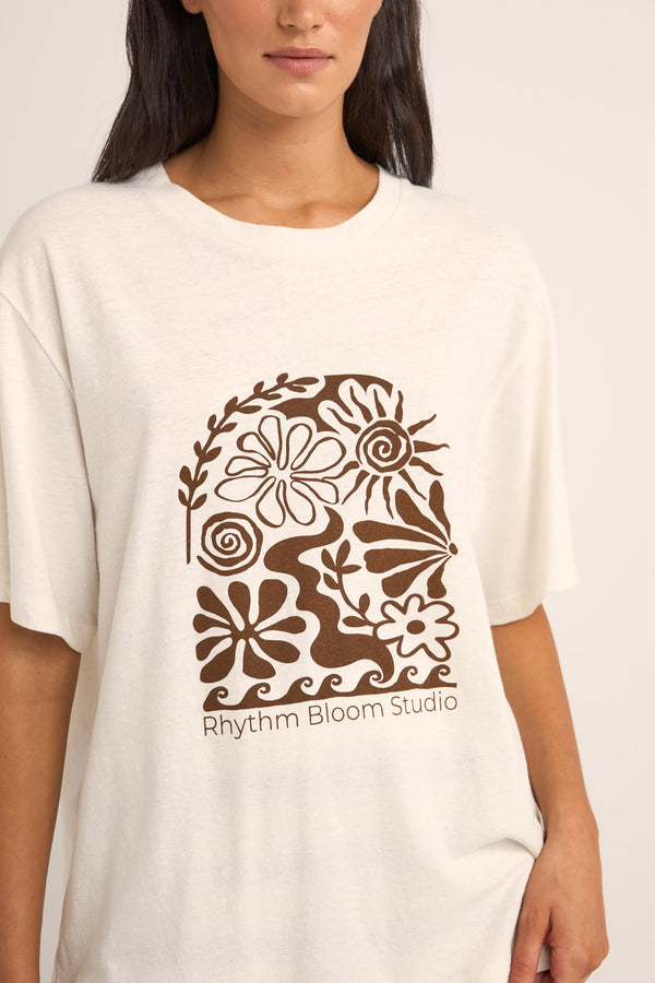 Bloom Studio Oversized T-Shirt Vintage White