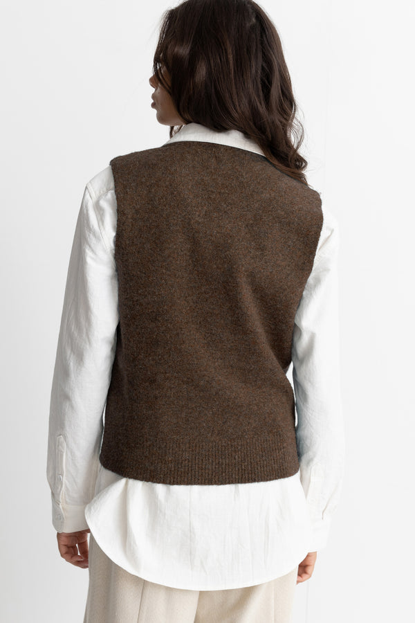 Shell Beach Sweater Vest Chocolate