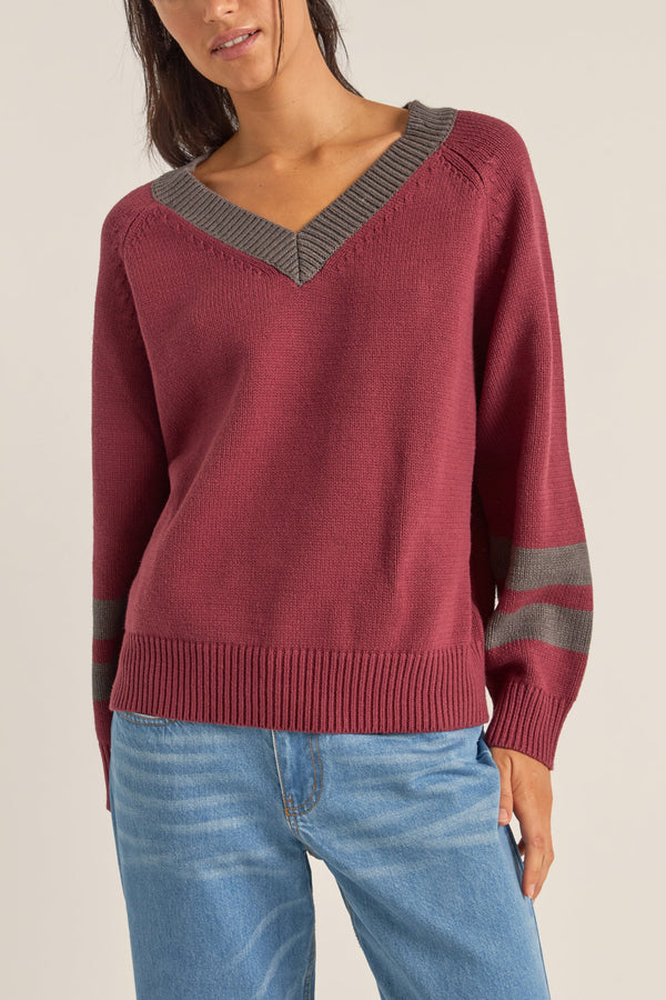 Gatwick V Neck Sweater Red