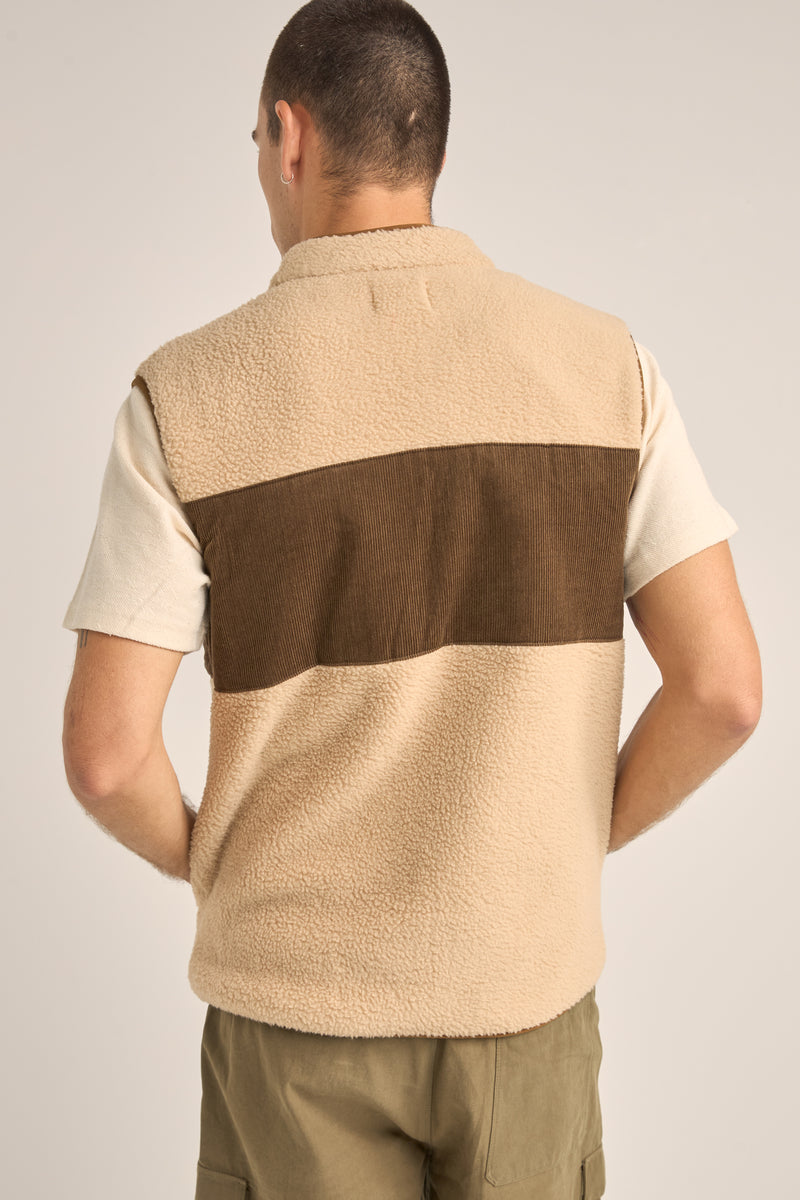 Tamas Vest Bark