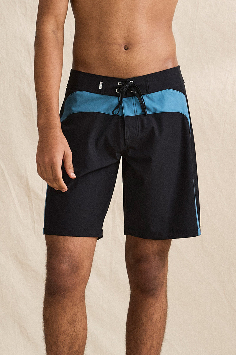 Price Trunk Black