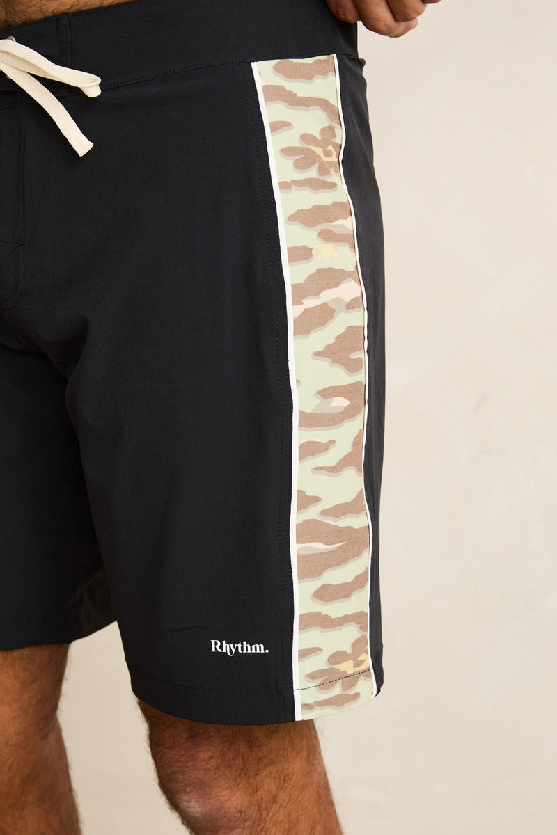Leo Camo Trunk Black