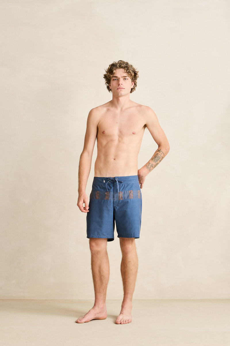 Tremolo Panel Trunk Blue