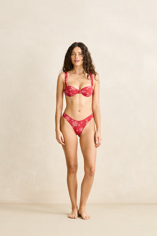 Doily Floral Underwire Balconette Top Cherry