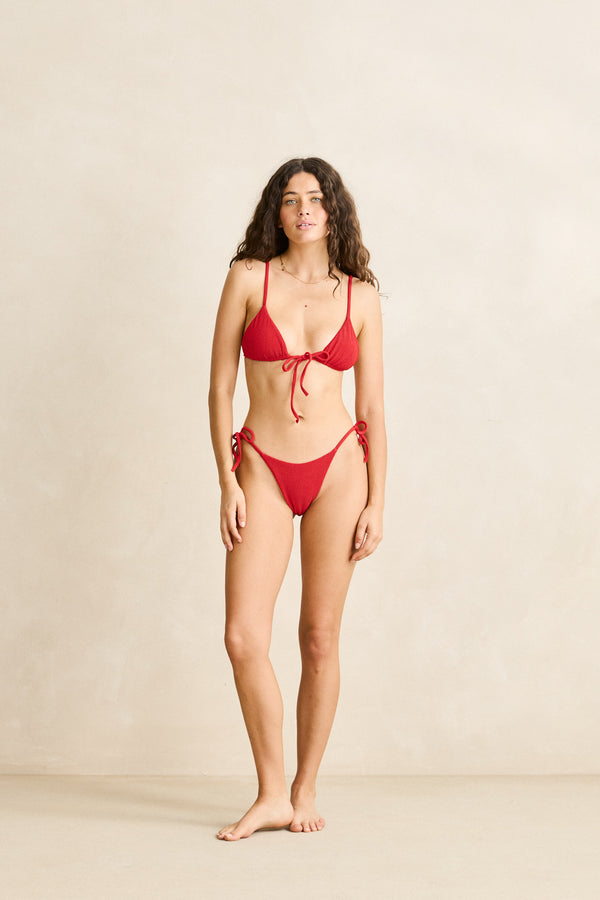 Cheri Textured Slide Tri Top Cherry