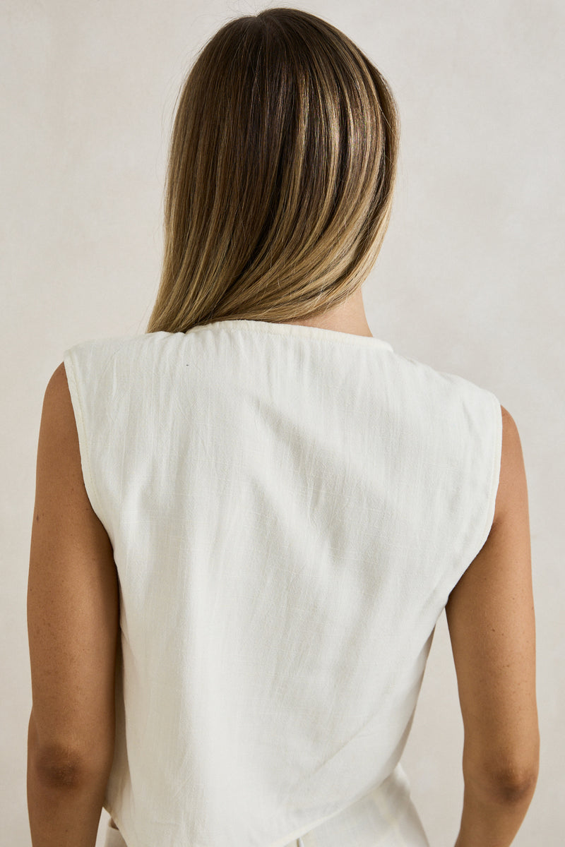 Del Rio Gathered Top White