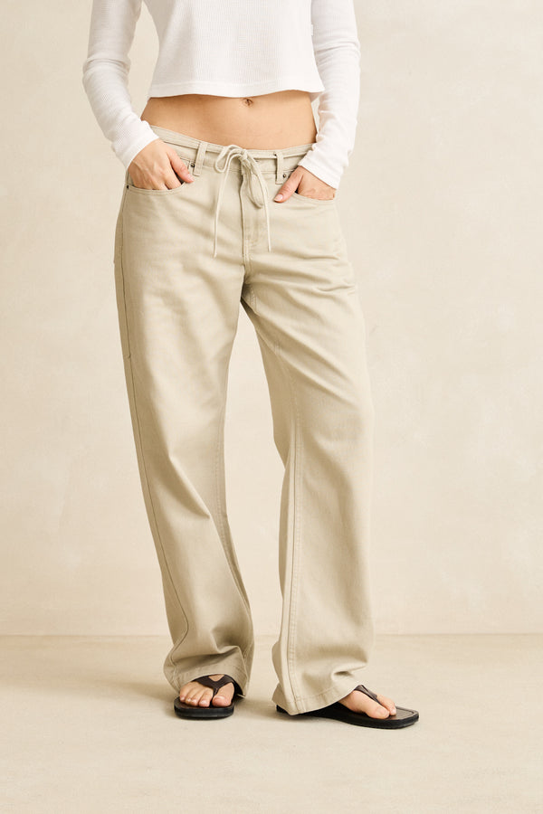 Charlie Low-Rise Pant Natural