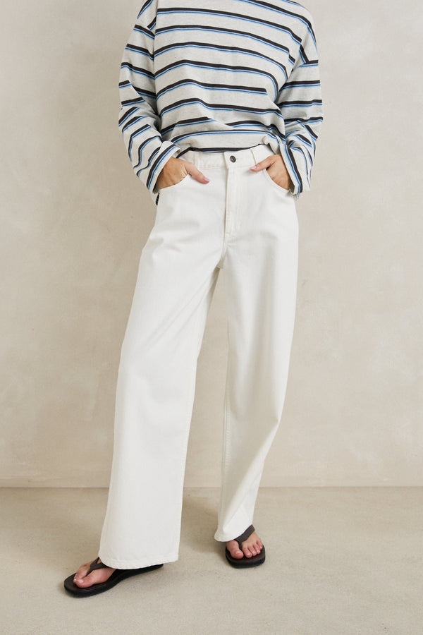 Zali Boyfriend Jean White