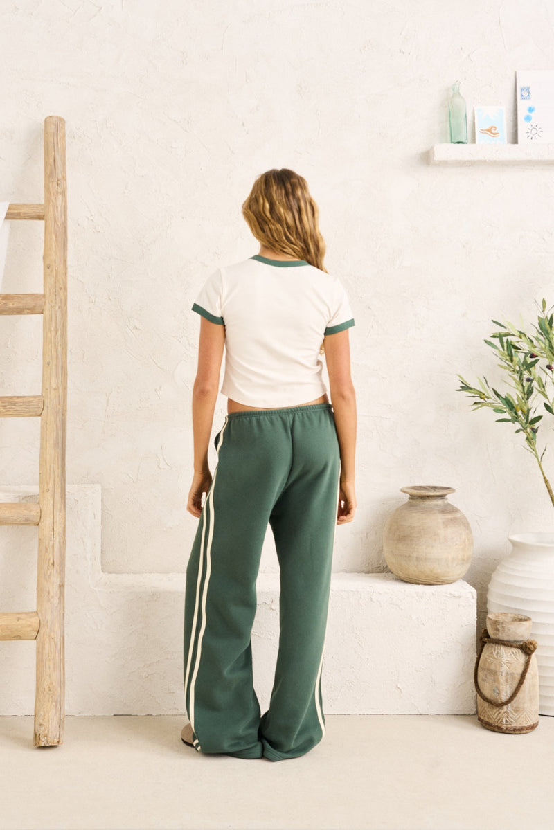 Embroidered Floral Tee Natural/Hunter