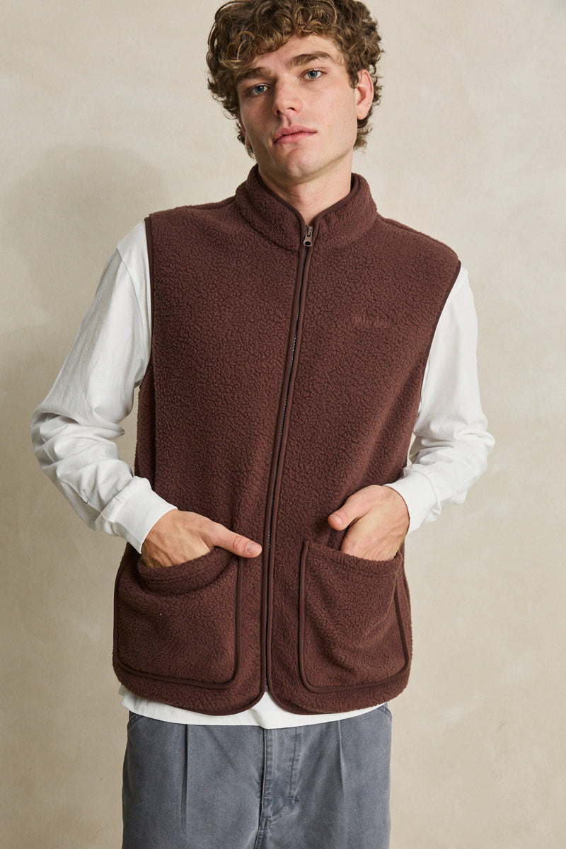 Tamas Fleece Vest Chocolate – Rhythm