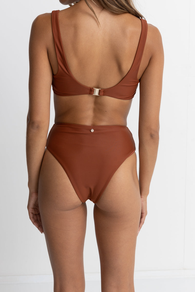 Classic Hi Waist Pant Rust