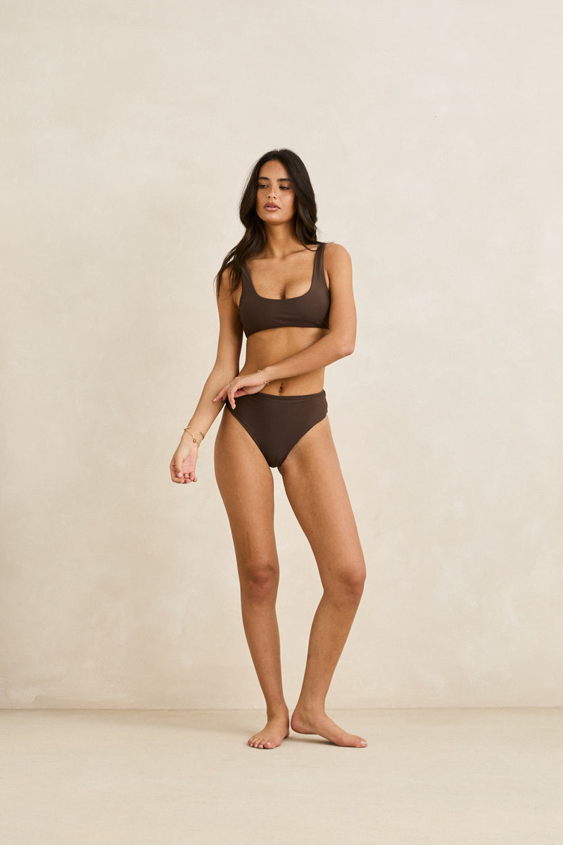 Classic Hi Waist Pant Chocolate