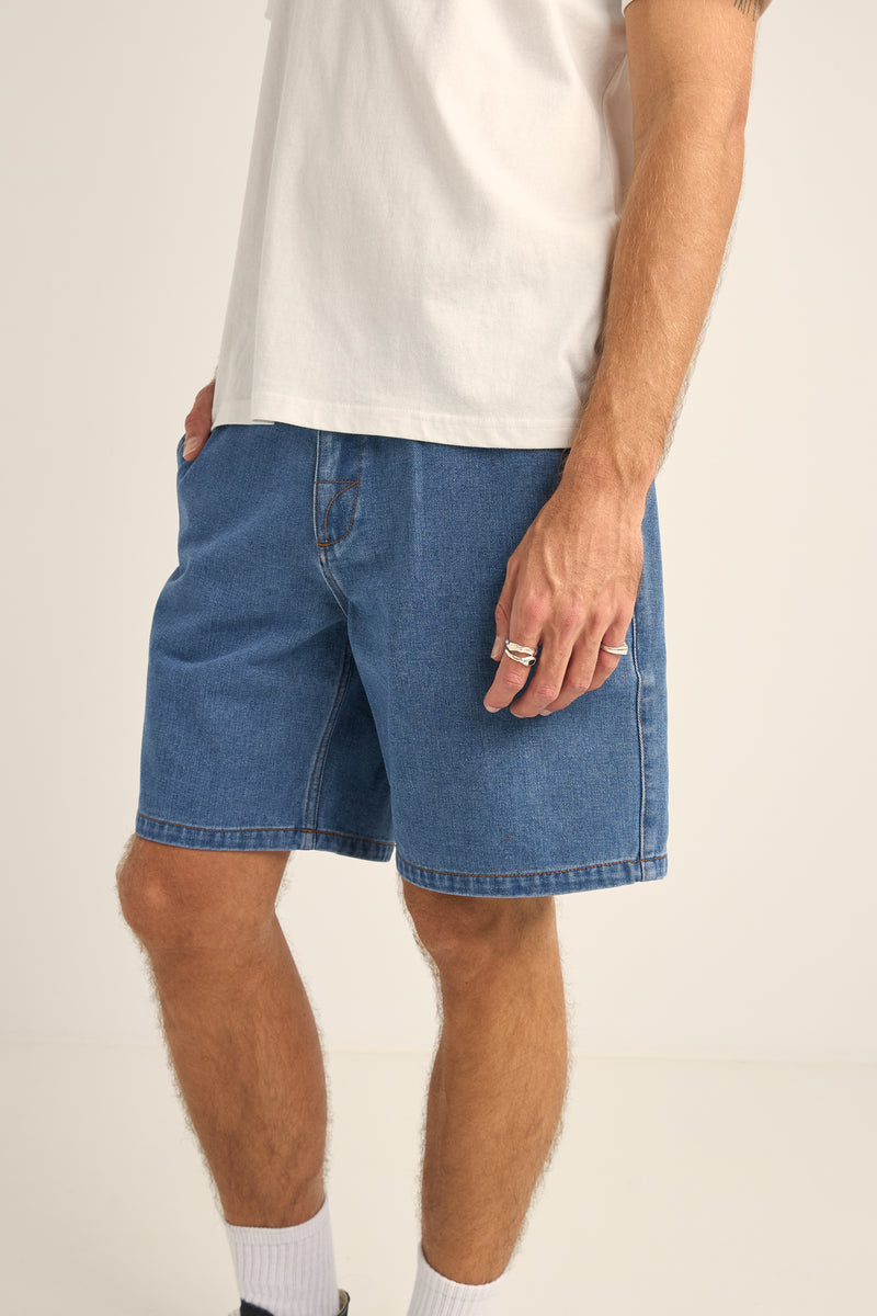 Essential Short Dark Blue