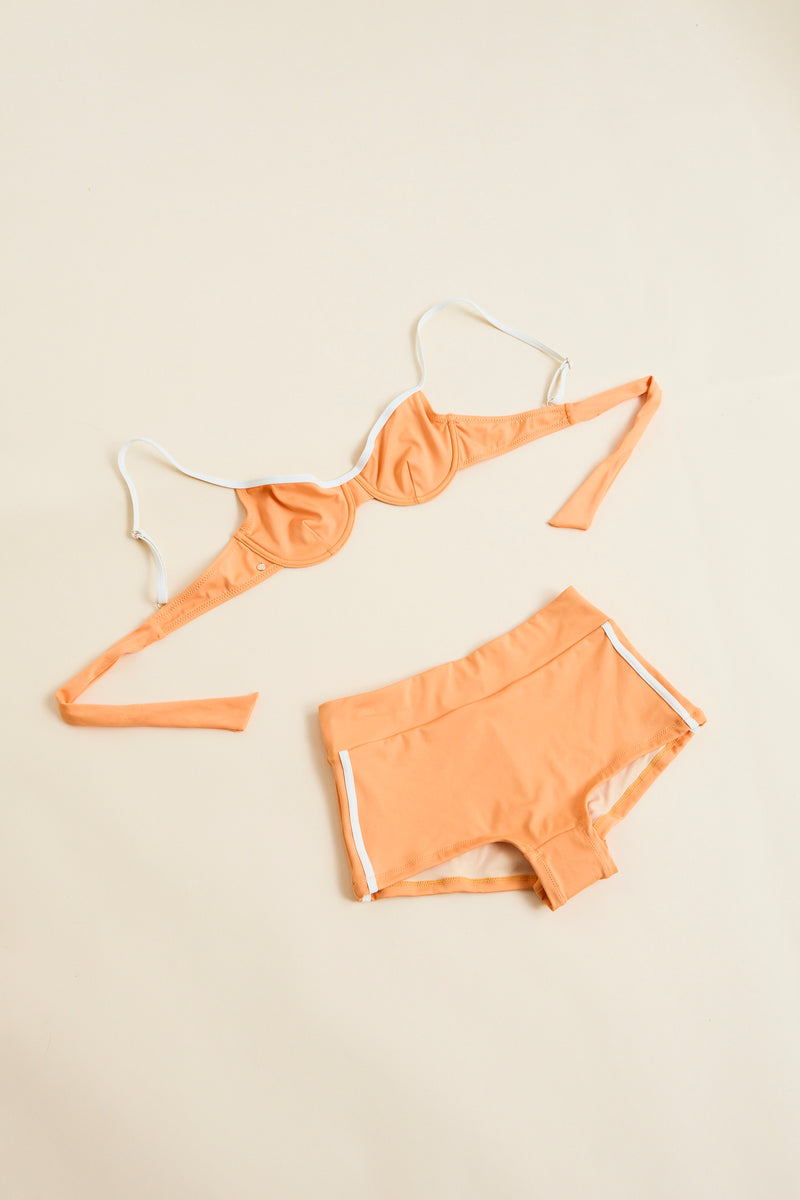 Contrast Surf Short Apricot