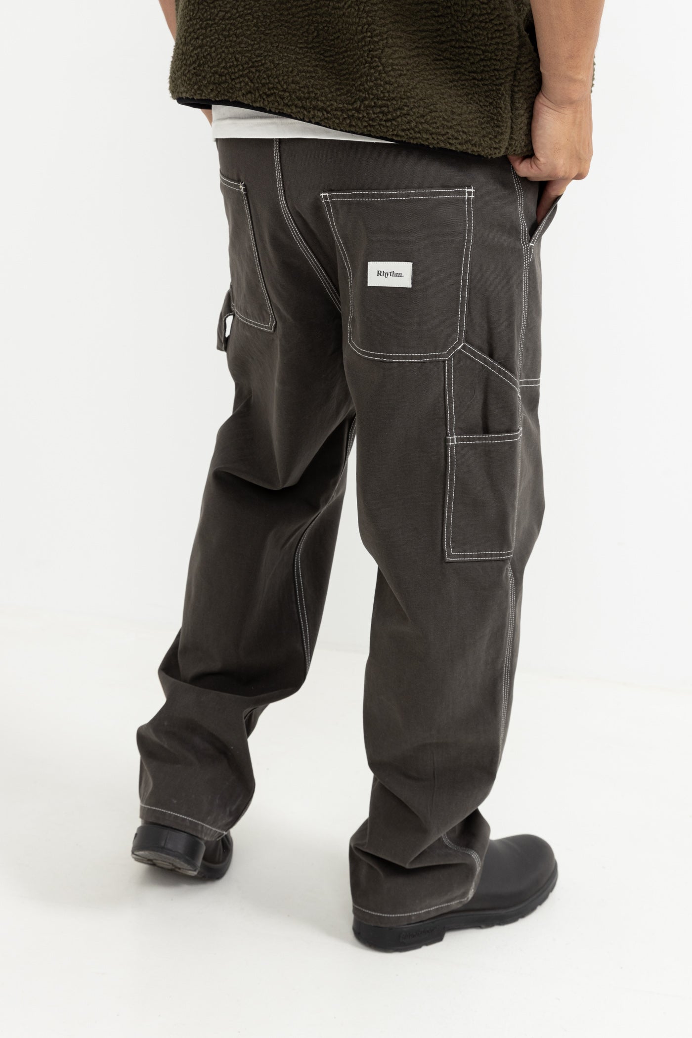 ★SCULPTOR★ Openwork Stitch Carpenter Pants Charcoal SC23S4 MUSINSA | SCULPTOR Openwork Stitch Carpenter Pants Charcoal