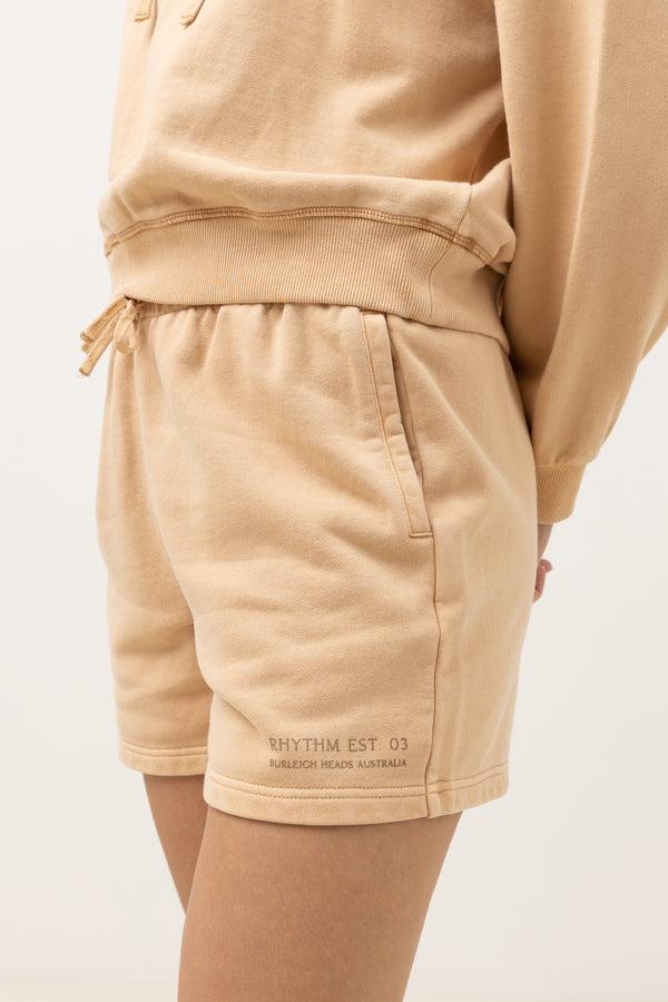 Rhythm Core Fleece Short Wheat
