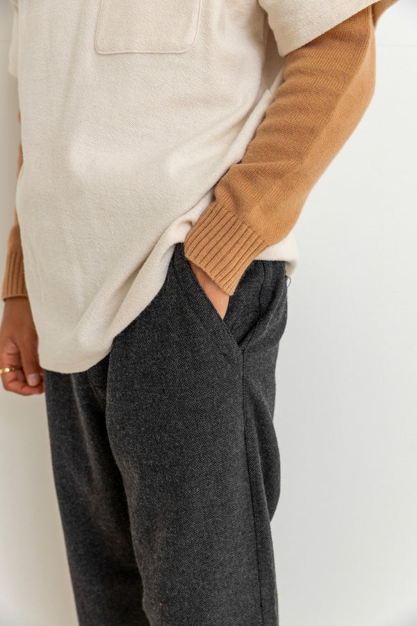 Essential Trouser Charcoal
